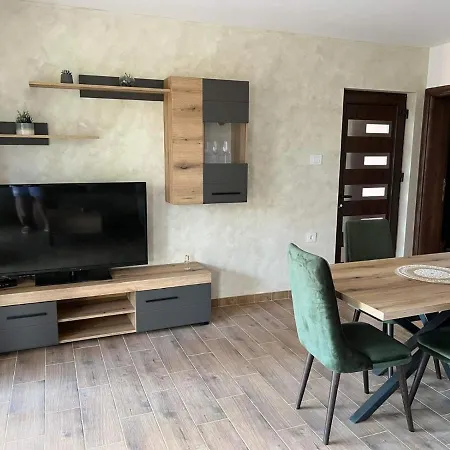 Appartamento Tri Vrbe Ljubovija Esterno foto